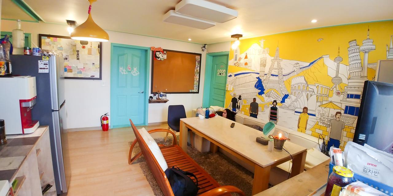 Fun Fun Stay Guesthouse ソウル特別市 エクステリア 写真